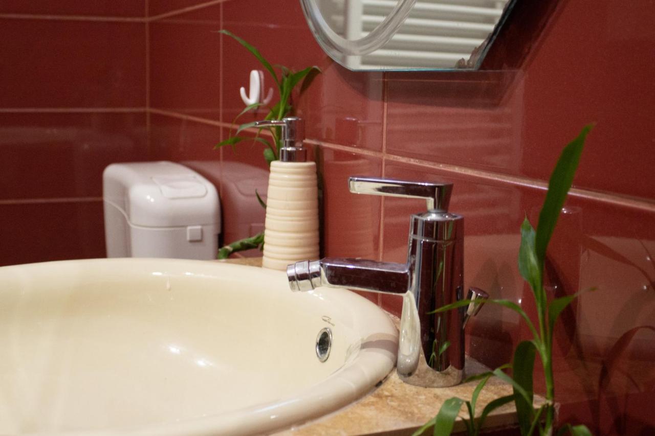 Yox Apartment 1 Oradea Zewnętrze zdjęcie