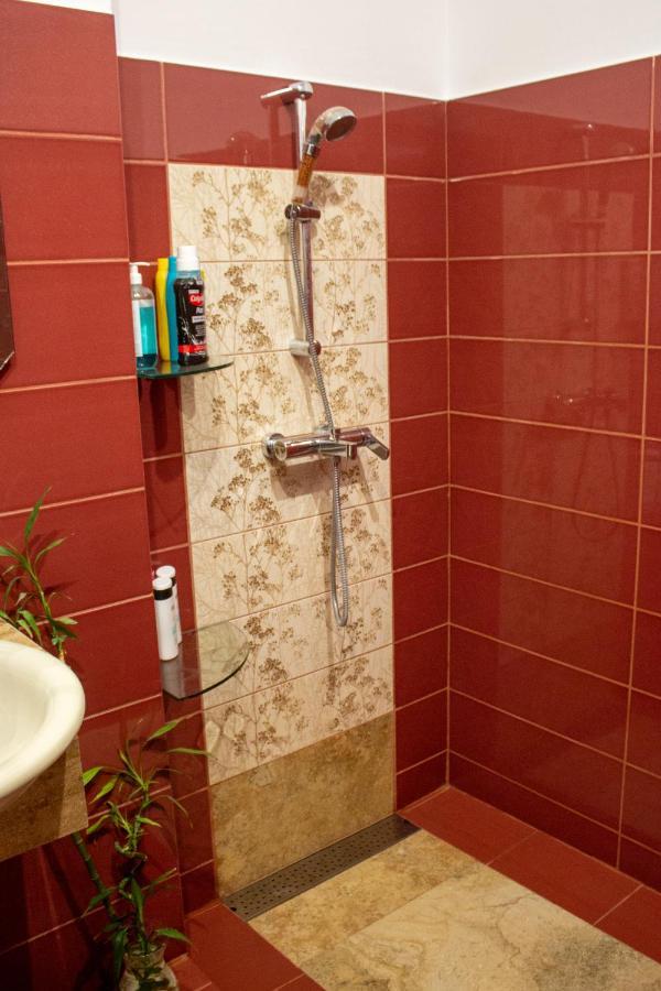 Yox Apartment 1 Oradea Zewnętrze zdjęcie